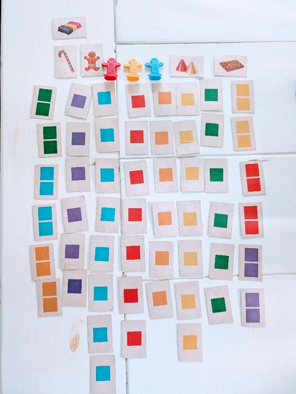 VTG 1962 Candy Land Game Pieces 57 Cards & Gingerbread Markers Milton Bradley